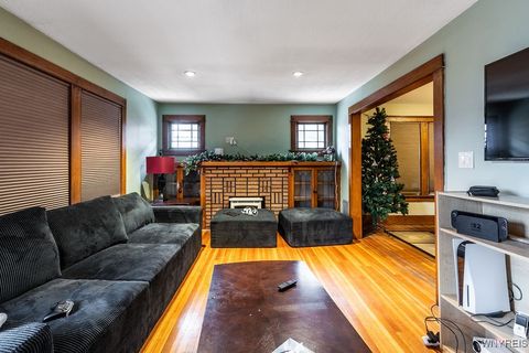 Tiny photo for 79 Lincoln Boulevard, Tonawanda, NY 14217 (MLS # B1655395)