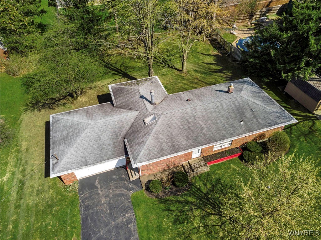 5677 Sterling Road, Hamburg, New York image 5