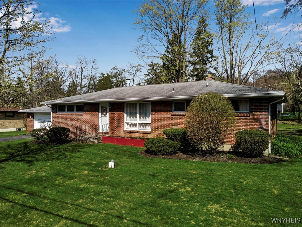 5677 Sterling Road, Hamburg, New York image 2