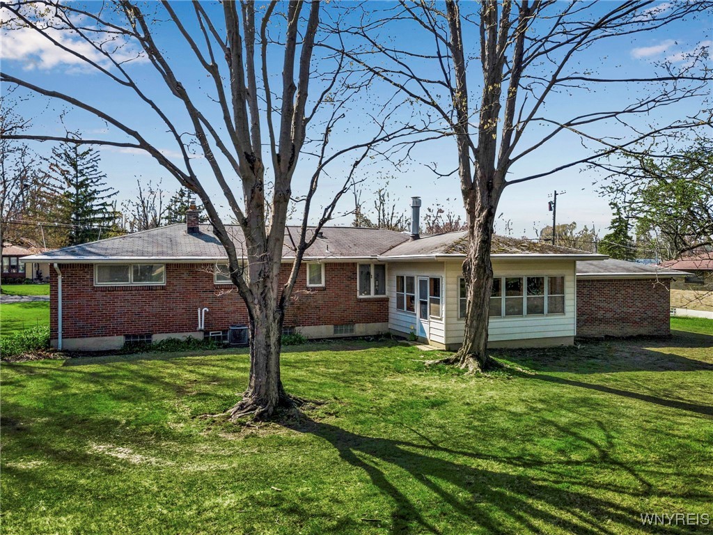 5677 Sterling Road, Hamburg, New York image 11