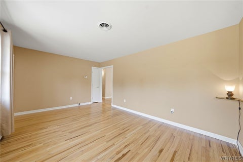 Tiny photo for 5495 Irish Road, Pendleton, NY 14120 (MLS # B1686382)