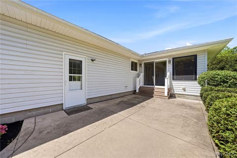 Tiny photo for 5495 Irish Road, Pendleton, NY 14120 (MLS # B1686382)