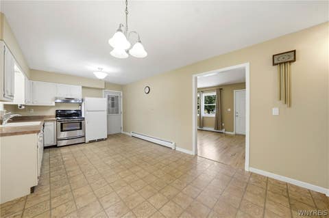 Tiny photo for 5495 Irish Road, Pendleton, NY 14120 (MLS # B1686382)