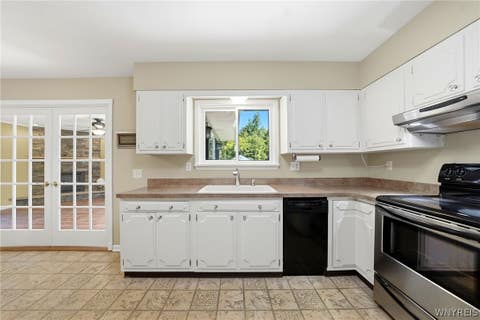 Tiny photo for 5495 Irish Road, Pendleton, NY 14120 (MLS # B1686382)