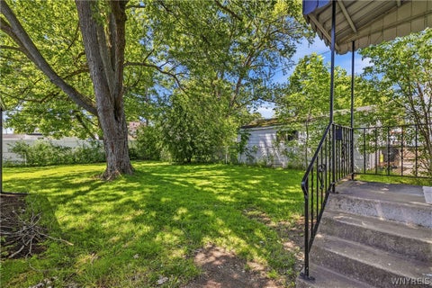 Tiny photo for 298 Lowell Road, Tonawanda, NY 14217 (MLS # B1693373)