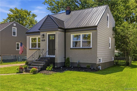 Tiny photo for 298 Lowell Road, Tonawanda, NY 14217 (MLS # B1693373)