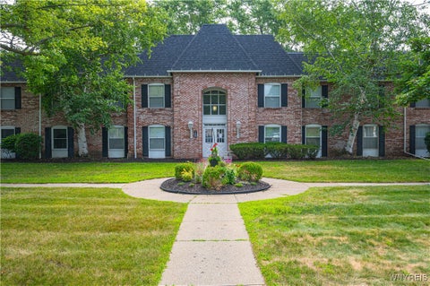 Photo for 4547 Chestnut Ridge Road 109B