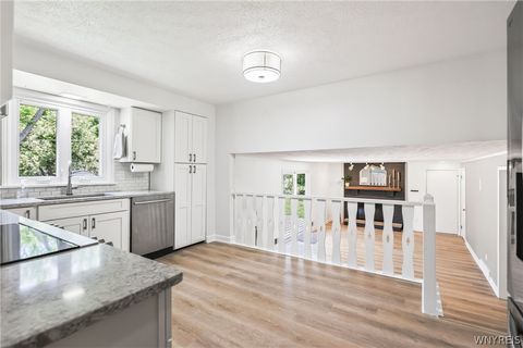 Tiny photo for 8 Putnam Cir CIR, Perinton, NY 14450 (MLS # B1684918)