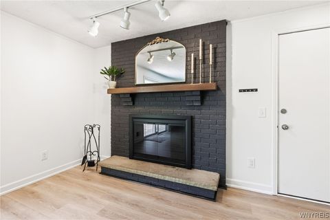 Tiny photo for 8 Putnam Cir CIR, Perinton, NY 14450 (MLS # B1684918)
