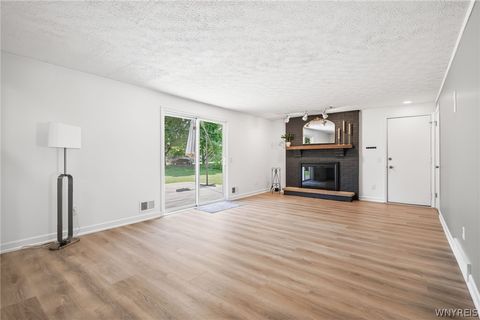 Tiny photo for 8 Putnam Cir CIR, Perinton, NY 14450 (MLS # B1684918)