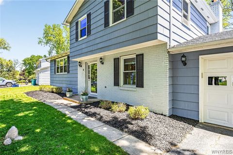 Tiny photo for 8 Putnam Cir CIR, Perinton, NY 14450 (MLS # B1684918)