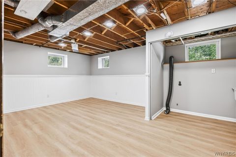 Tiny photo for 8 Putnam Cir CIR, Perinton, NY 14450 (MLS # B1684918)
