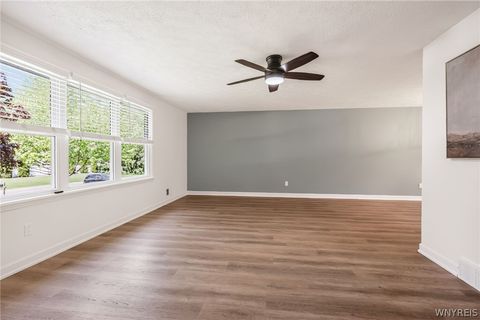 Tiny photo for 8 Putnam Cir CIR, Perinton, NY 14450 (MLS # B1684918)