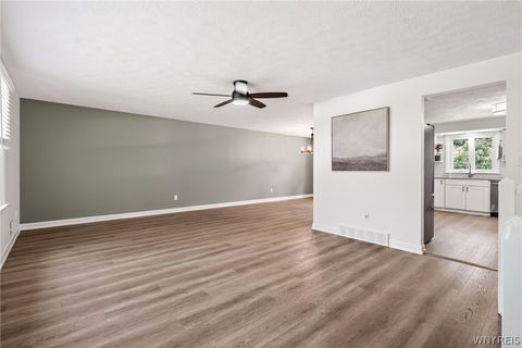 Tiny photo for 8 Putnam Cir CIR, Perinton, NY 14450 (MLS # B1684918)