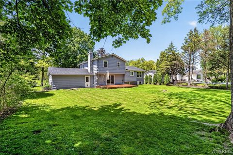 Tiny photo for 8 Putnam Cir CIR, Perinton, NY 14450 (MLS # B1684918)