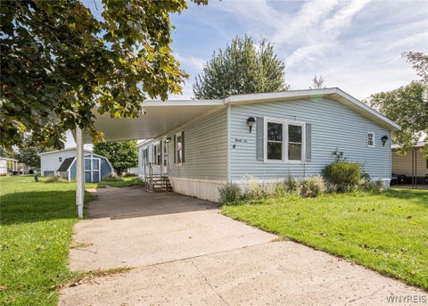 Mobile Home For Sale - 36 Melody Lane<br/> Cheektowaga, NY 14225