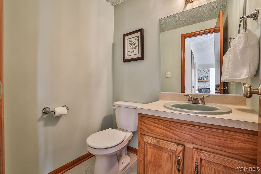 11 Royal Oak Circle, Grand Island, New York image 14