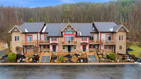 Townhouse For Sale - 2 Mountainview Upper<br/> Ellicottville, NY 14731