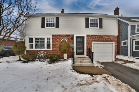 193 Huxley Dr Amherst NY 14226