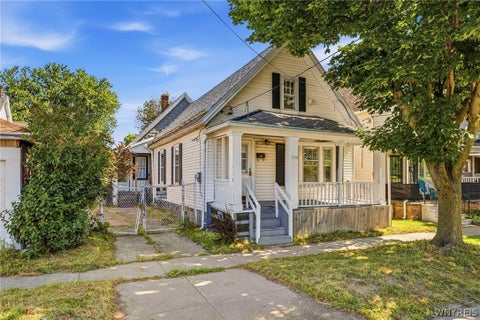 Homes For Sale - 528 Fulton Street<br/> Buffalo, NY 14210