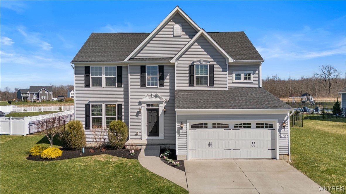 6767 Willow Ridge Drive, Hamburg, New York image 1