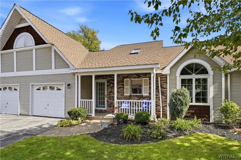 Photo of 8 Sweet Bay Lane, Amherst, NY 14221 (MLS # B1721303)