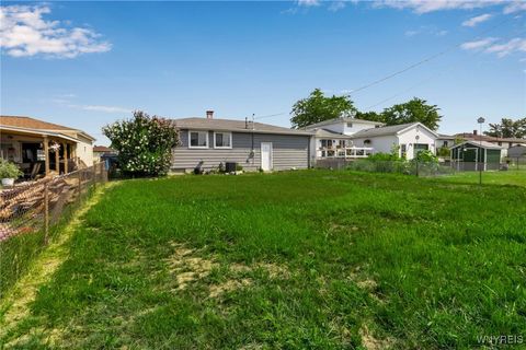 Tiny photo for 27 Basswood Drive, Cheektowaga, NY 14227 (MLS # B1660838)