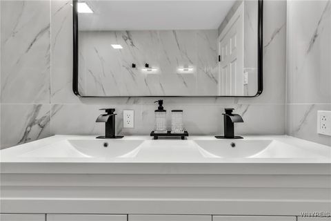 Tiny photo for 27 Basswood Drive, Cheektowaga, NY 14227 (MLS # B1660838)