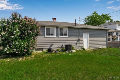 Tiny photo for 27 Basswood Drive, Cheektowaga, NY 14227 (MLS # B1660838)
