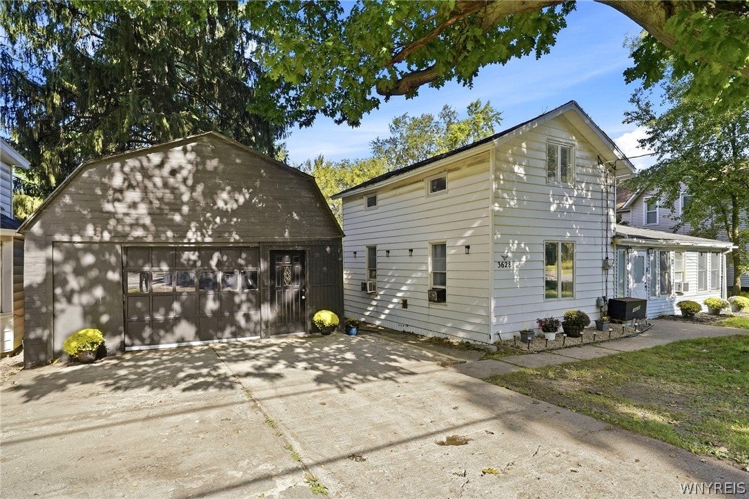 3628 Crittenden Road