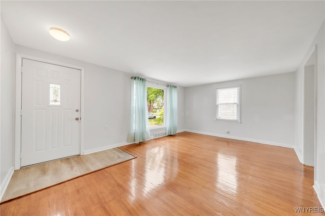 295 Clark Street, Tonawanda, New York image 6