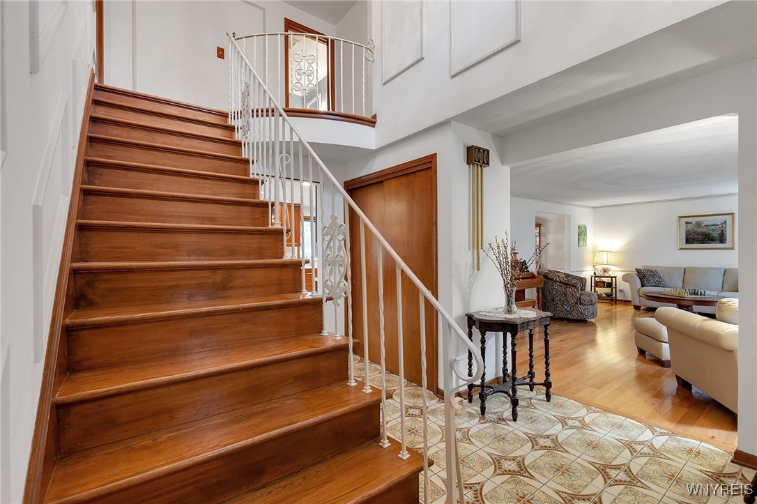 3495 Calvano Drive, Grand Island, New York image 2