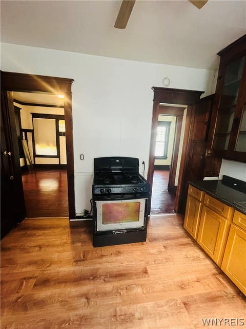 Tiny photo for 222 Jewett Avenue, Buffalo, NY 14214 (MLS # B1669130)