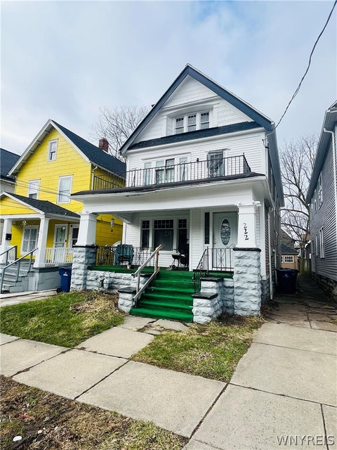 Photo of 222 Jewett Avenue, Buffalo, NY 14214 (MLS # B1669130)