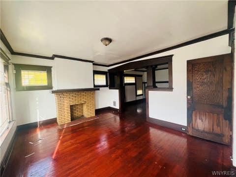 Tiny photo for 222 Jewett Avenue, Buffalo, NY 14214 (MLS # B1669130)