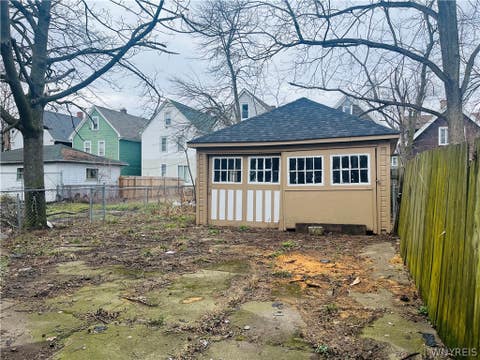 Tiny photo for 222 Jewett Avenue, Buffalo, NY 14214 (MLS # B1669130)