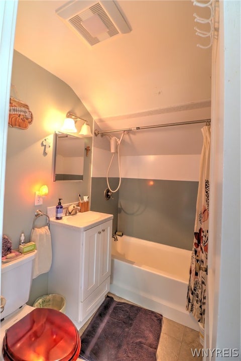 Tiny photo for 360 Kinsey Avenue, Tonawanda, NY 14217 (MLS # B1712160)