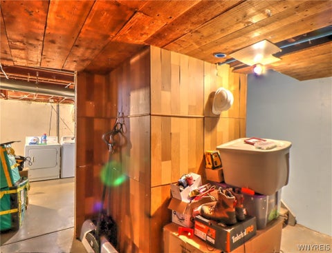Tiny photo for 360 Kinsey Avenue, Tonawanda, NY 14217 (MLS # B1712160)