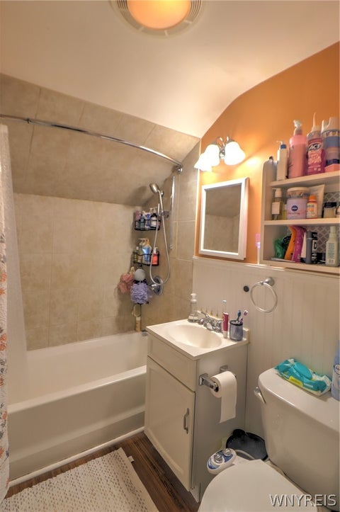 Tiny photo for 360 Kinsey Avenue, Tonawanda, NY 14217 (MLS # B1712160)