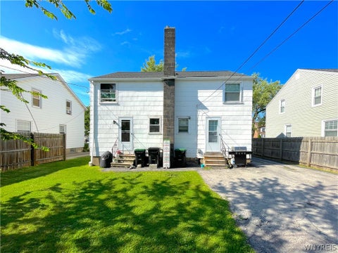 Tiny photo for 360 Kinsey Avenue, Tonawanda, NY 14217 (MLS # B1712160)