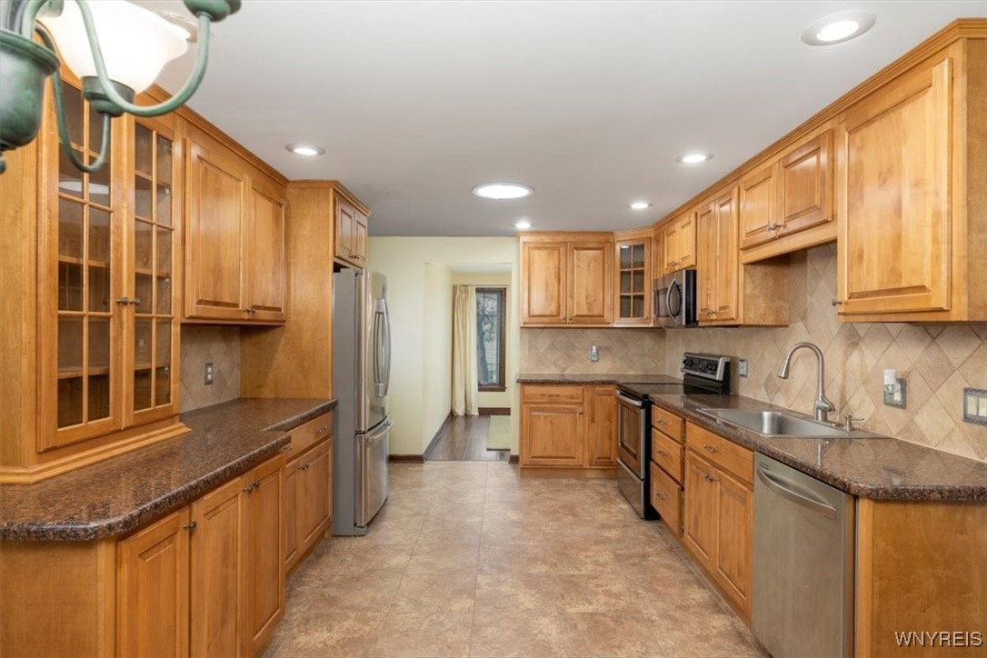 23 Bittersweet Lane, Orchard Park, New York image 11