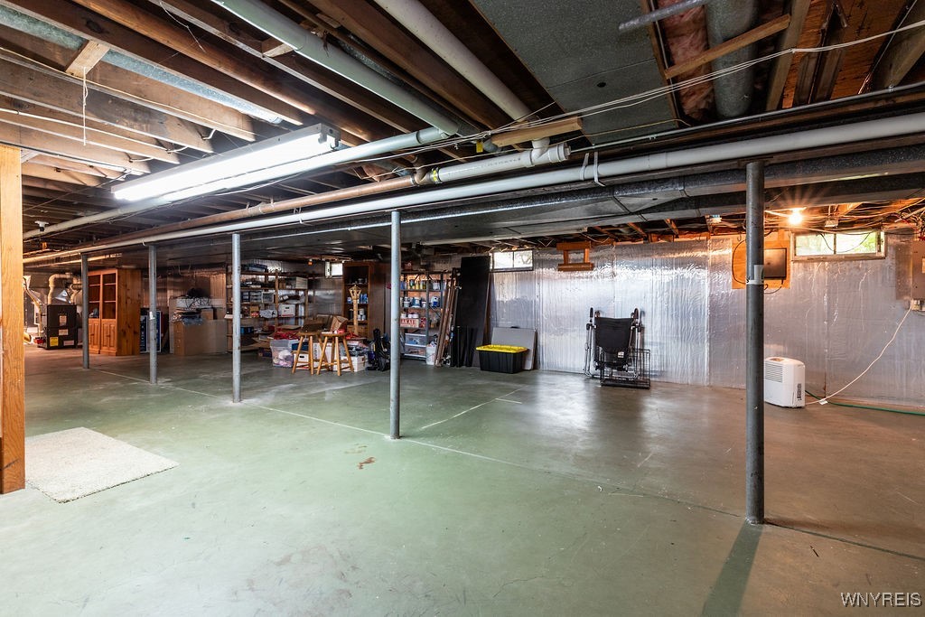 25 Pine Terrace, Orchard Park, New York image 32
