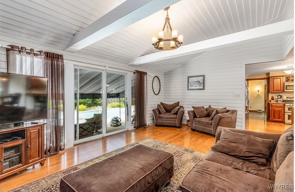 25 Pine Terrace, Orchard Park, New York image 13