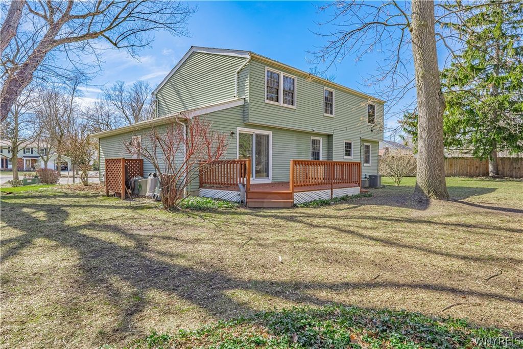 Photo of 63 Sovereign Court, Amherst, NY 14068 (MLS # B1665827)