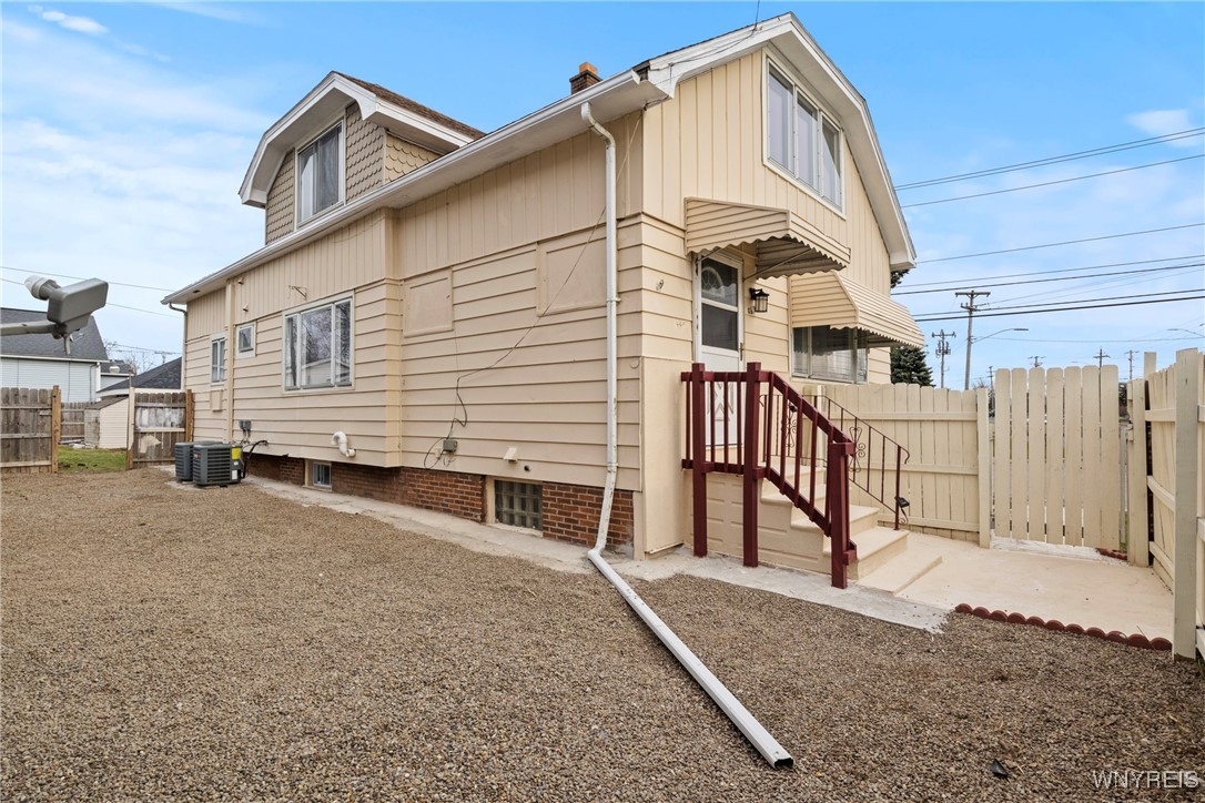 869 Dick Road, Cheektowaga, New York image 3