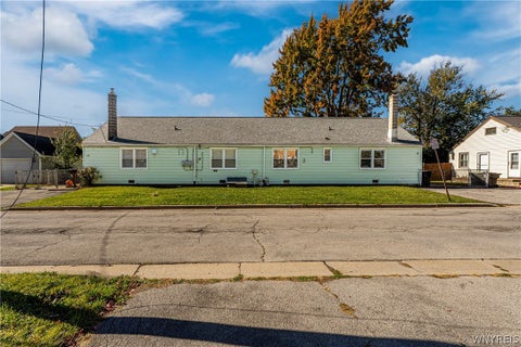 Photo of 16 Bellah Place #10, Tonawanda, NY 14150 (MLS # B1723715)