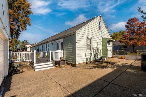 Tiny photo for 16 Bellah Place #10, Tonawanda, NY 14150 (MLS # B1723715)