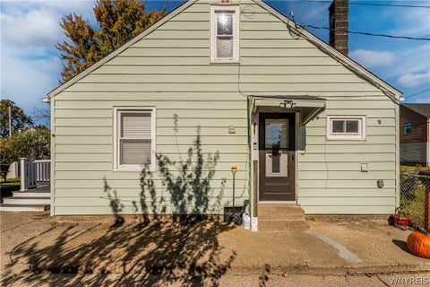 Tiny photo for 16 Bellah Place #10, Tonawanda, NY 14150 (MLS # B1723715)