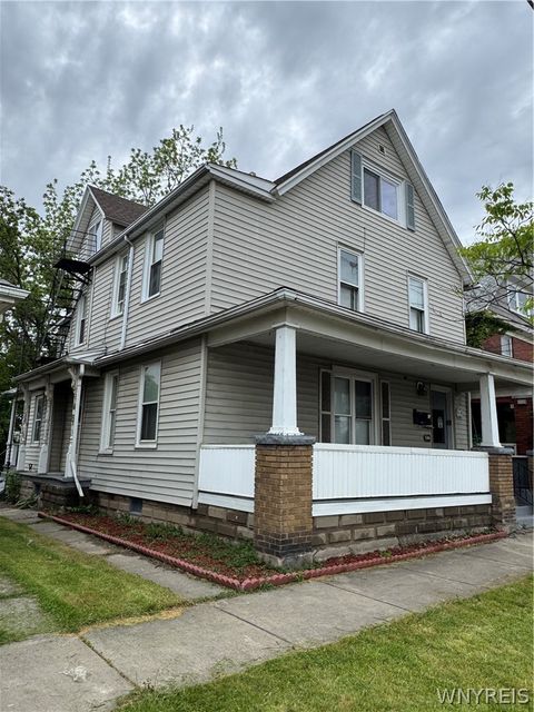 Photo of 2658 Main Street, Niagara Falls, NY 14305 (MLS # B1683248)