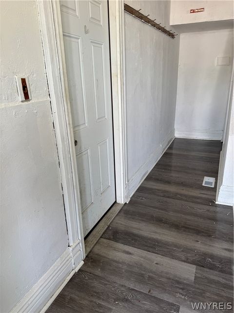 Tiny photo for 2658 Main Street, Niagara Falls, NY 14305 (MLS # B1683248)